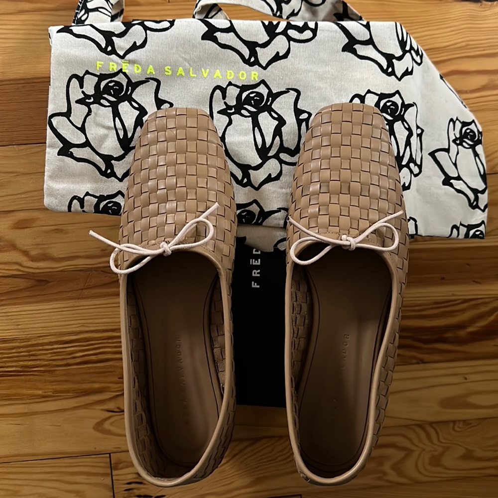 Freda Salvador Jada Flats sz 9